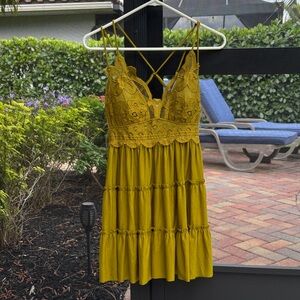 Zenana NWOT Lace Bodice Spaghetti Strap Dress in Mustard